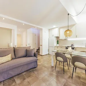 https://bravissimo-mercadal-duplex-with-2-bedrooms.catalonia-hotels.com